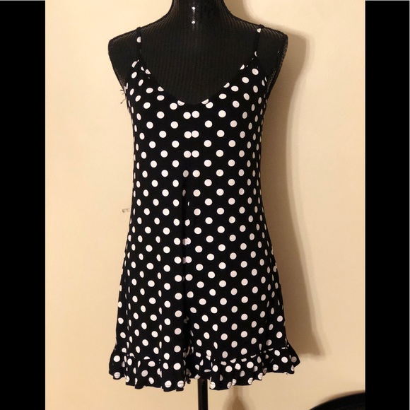 Pretty Little Thing Polka Dot Frill Romper - Picture 3 of 6
